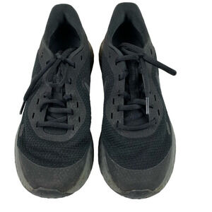 NIKE Revolution Running Shoes size 6 1/2Y